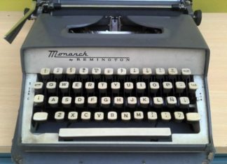 ¿Por qué los que hablamos en español tenemos 2 teclados?