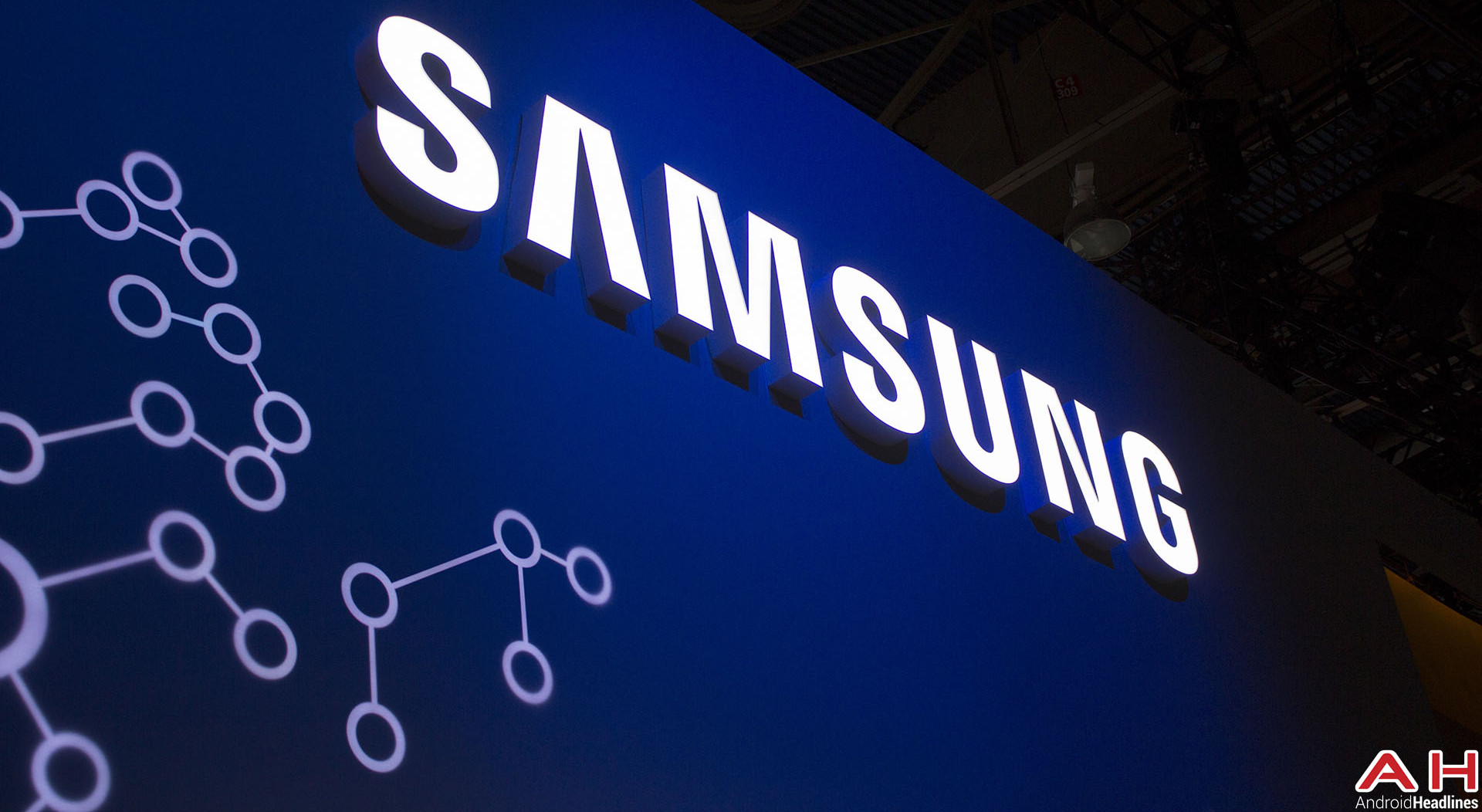 Samsung lanza el SSD con mayor capacidad del mundo: 15TB