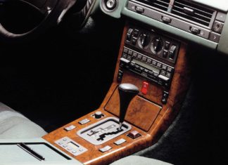 Cómo escuchar música por bluetooth en un stereo con casete