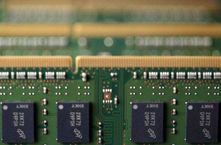 Micron se baja de la RAM para consumidores: el fin silencioso de una era