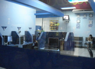 La lenta agonía de los cybercafés